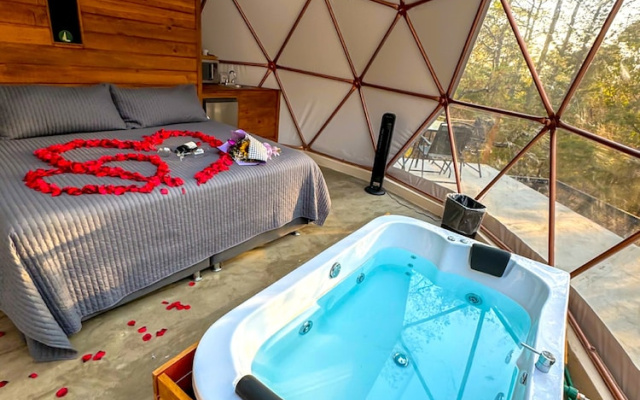 Luahara Glamping Tapalpa – Domo Natural Experience