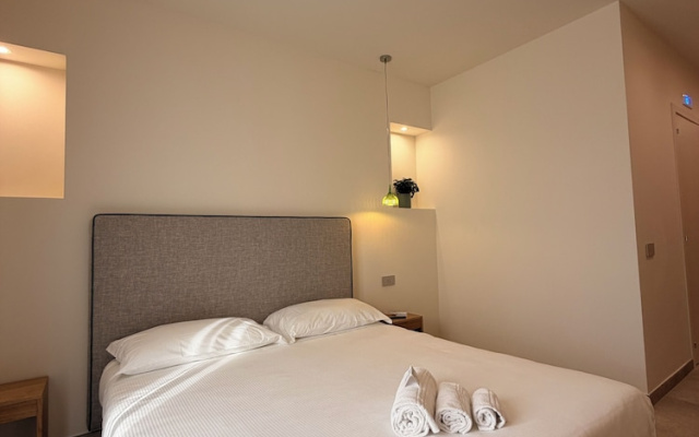 AB-apartHotel