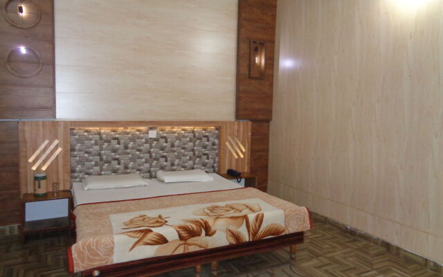 Hotel Ishan
