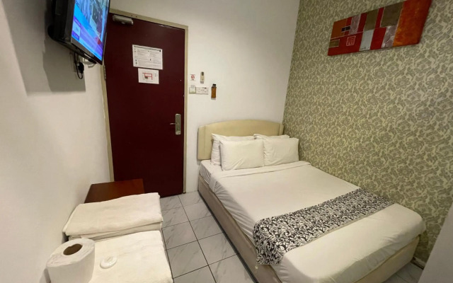 Woodpecker Lodge Kuching