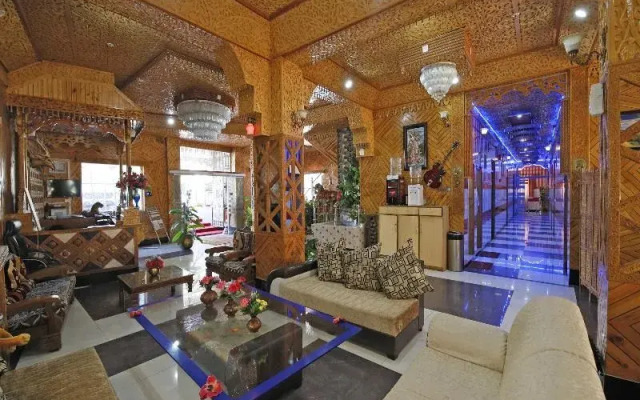 Oyo 5369 Hotel Shimla Hills International