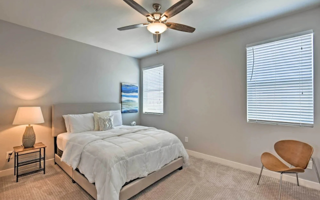 7 Mi to Dtwn Phoenix: Home w/ Patio & Yard