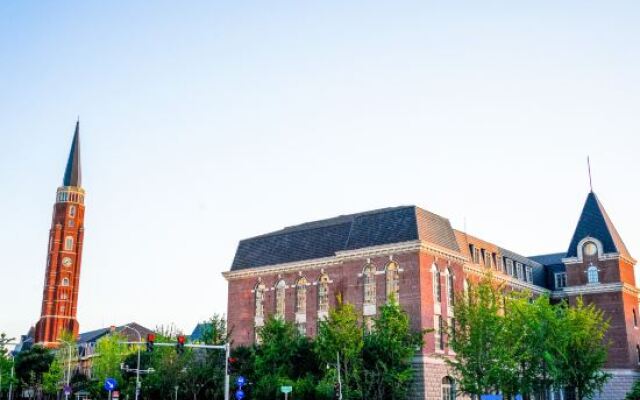 Sunshine Jovial Hotel