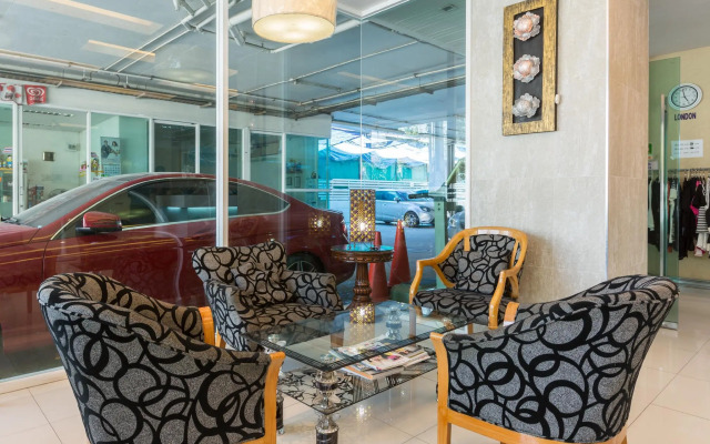 ZEN Rooms Aryan Suites