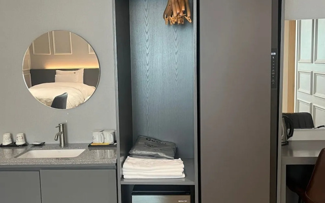 HoundHotel Mokpo PeaceSquare