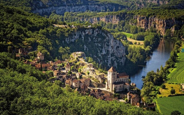 Well-kept, Detached Holiday Home With air Conditioning