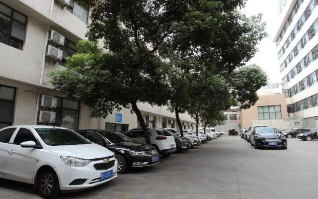 Yunqi Hotel