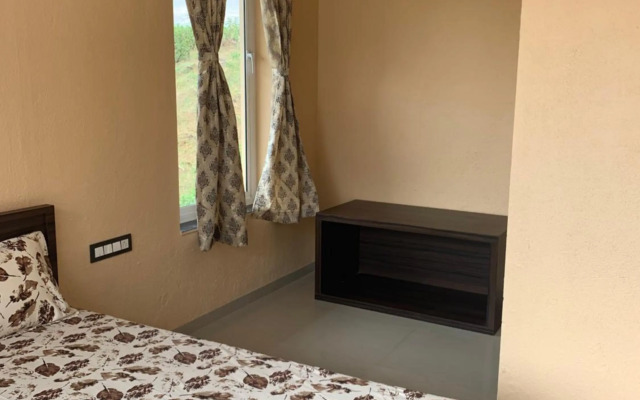 ROYAL MEADOWS - IGATPURI Bungalow B