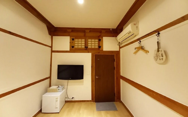 Jeonju Pungnamheon Hanok Stay