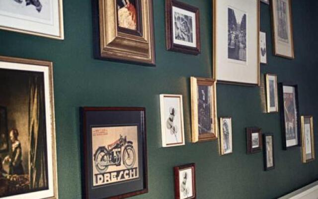 The Townhouse Apartment