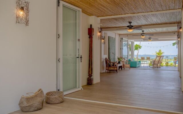 Aáki Hotel