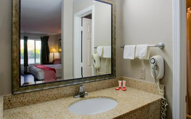 Super 8 Washington/greenville Area