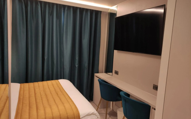 Mstay 88 Studios Kensington