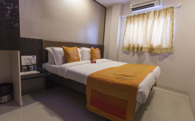 OYO Rooms LBS Marg BKC