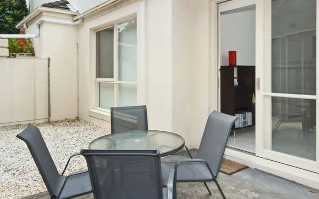 Smart Caulfield Townhouse