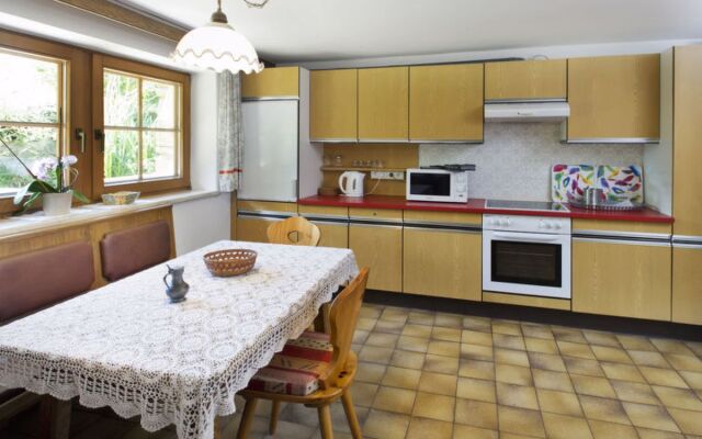 Ferienhaus Gasser 28064