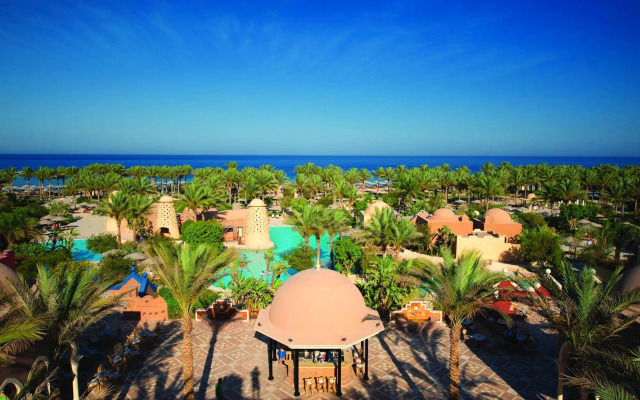 The Grand Makadi