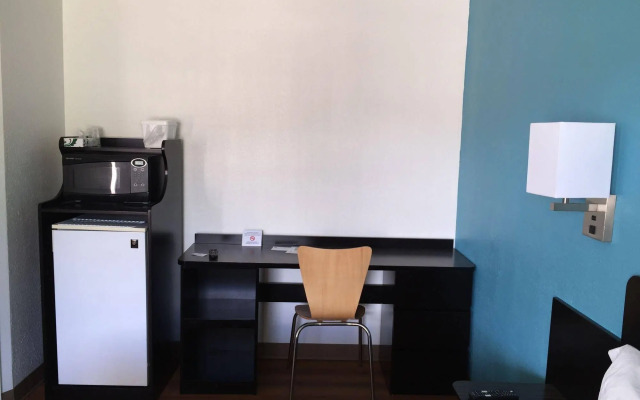 Motel 6 Prairie Du Chien, WI