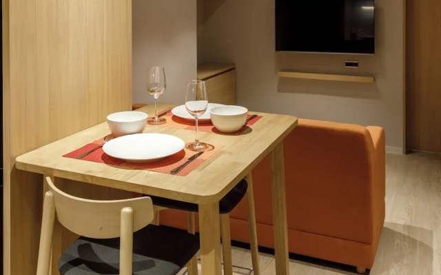 Nishitetsu Hotel Croom Bangkok Silom