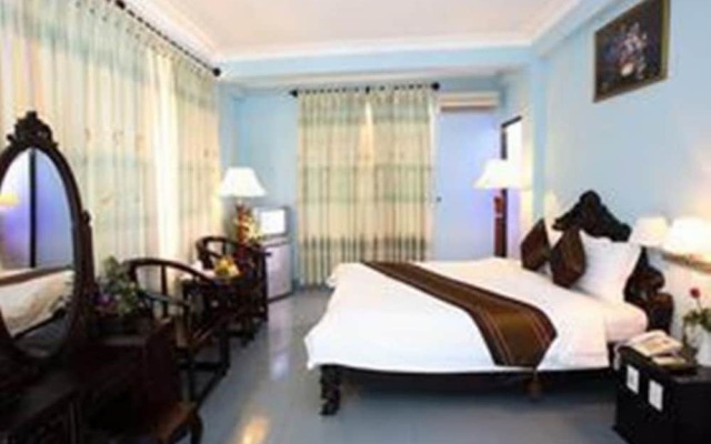 Truong Giang Hotel