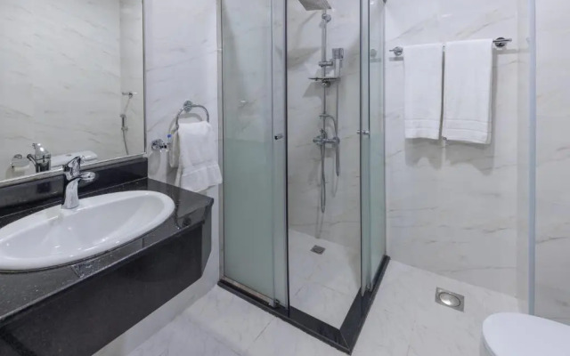 Snood Al Dana Hotel