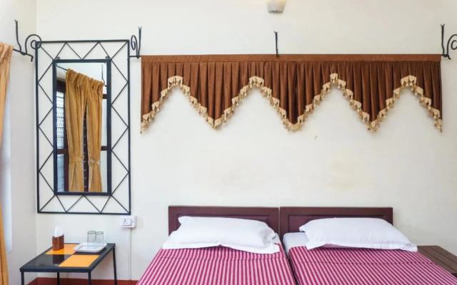 Kailash Guest House
