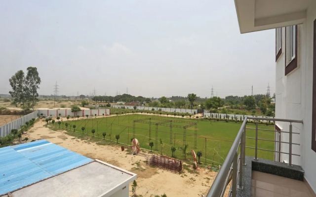 Nareshon Blue Club & Resort