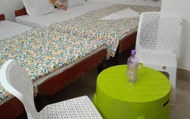 Hotel shivdev