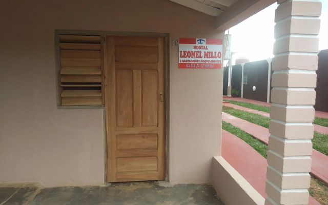 Hostal Leonel Millo
