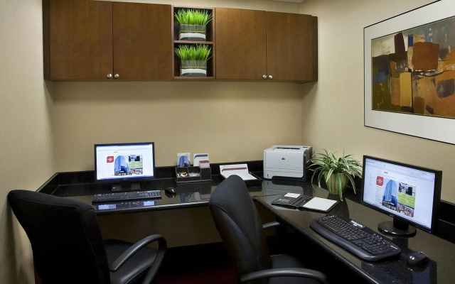 Residence Inn by Marriott Toronto Downtown / Entertainment District