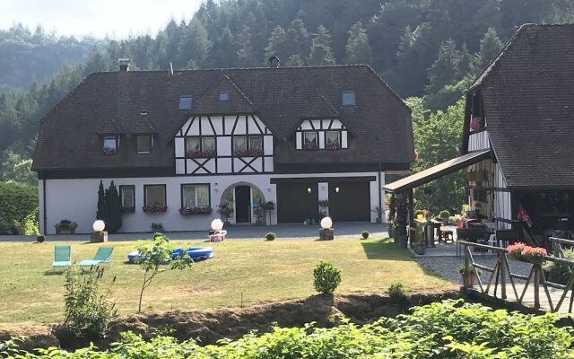 Chambres d'Hotes Maison Efftermatten