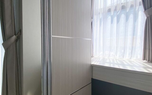 Simple And Cozy Living Studio Transpark Cibubur Apartment