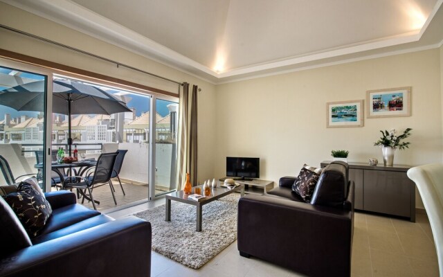 Cabanas Beach Club by MarsAlgarve