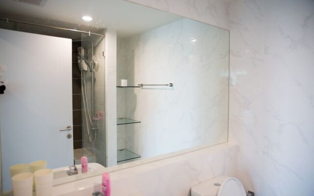 Apartment BTS On Nut, Convenience Store Nearby - bkmono19