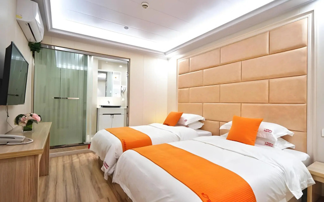 Shell Shanghai Baoshan District  Songbin Road Subway Station Hotel
