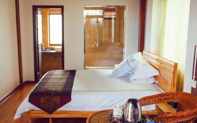 Lijiang Shuhe Snail Inn