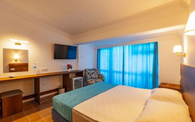 Dream Holiday Resort