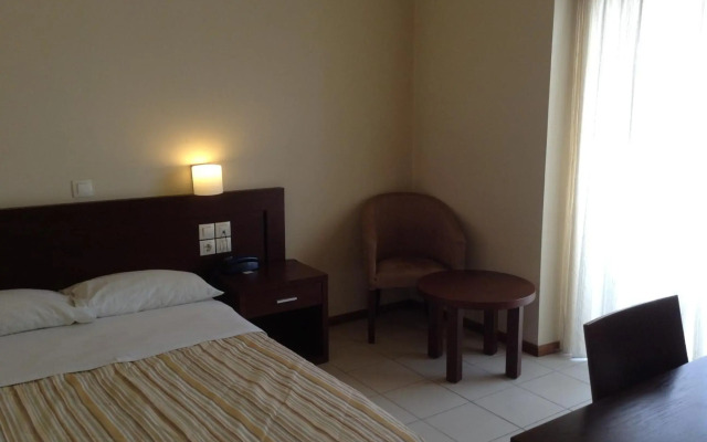 Electra Hotel
