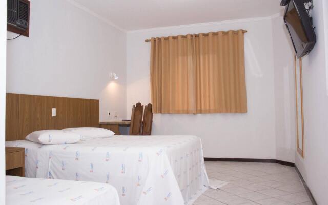 Ilha Porchat Hotel