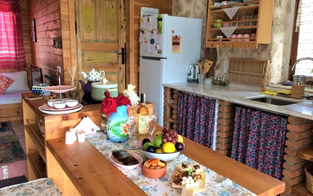 Villa Ceviz Evi by Akdenizvillam