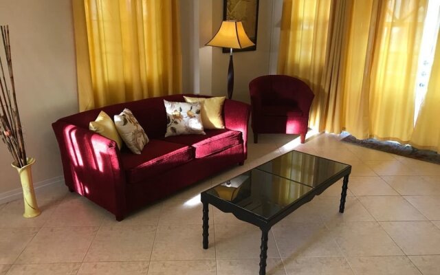 Rowans Park - Luxury Apartment