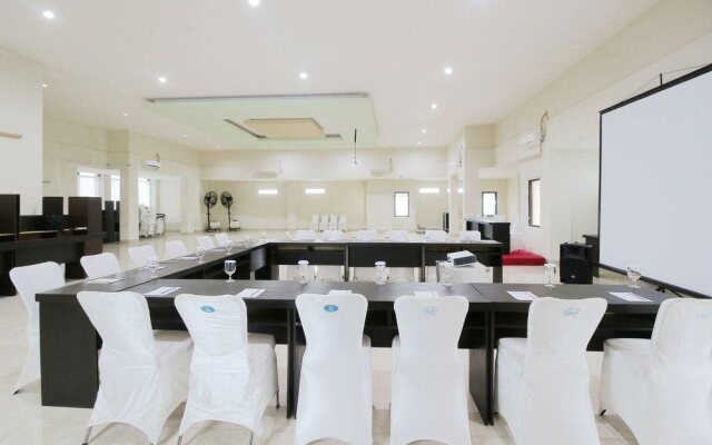 Airy Tugu Adipura Kastela 3 Banjarbaru