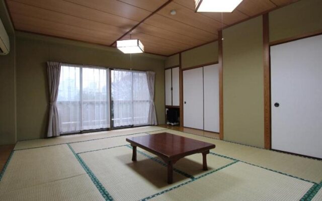 Shirako White Palace