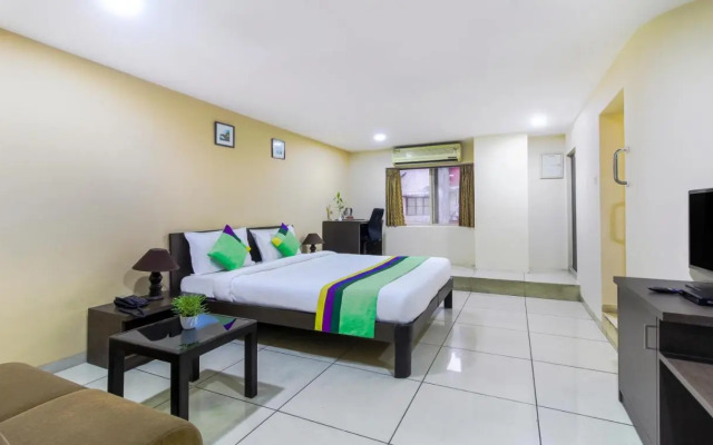 Treebo Trend La Paradise, Pune