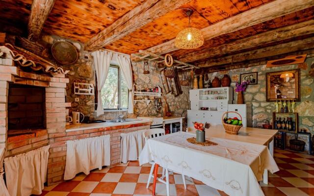 Stunning Home in Ston With 2 Bedrooms, Wifi and Outdoor Swimming Pool