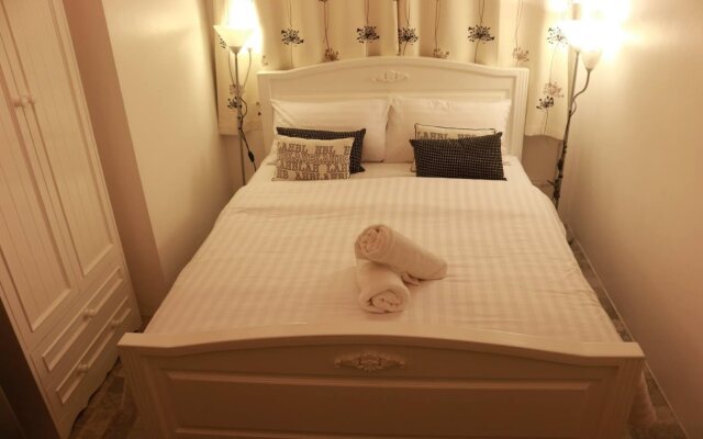 Finlay House - Hostel