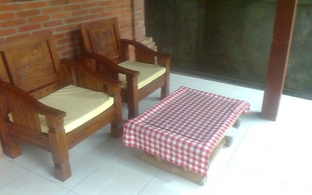 Indraprastha Ubud Home Stay
