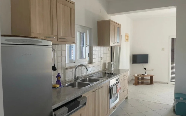 Sunrise Sunset Seaview Walk to Vis Iconic Beaches