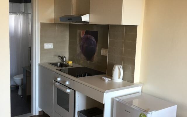 Arion Stables & Apartments