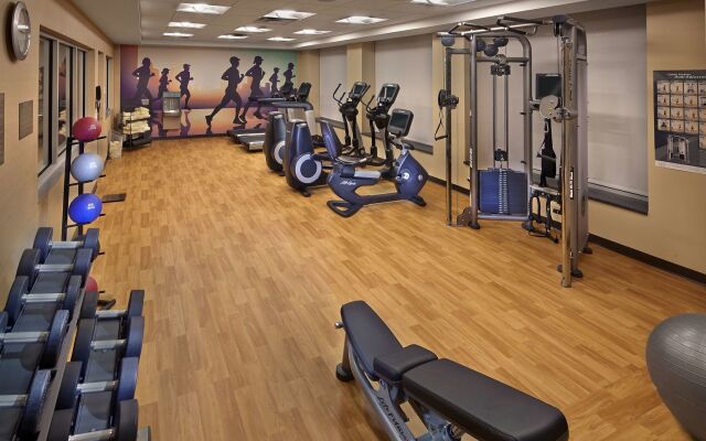 Hyatt Place Warwick / Providence Airport